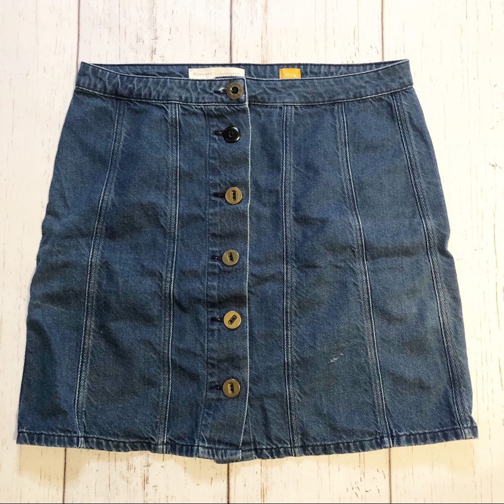 Pilcro and the Letterpress denim minor skirt textured 14 button down